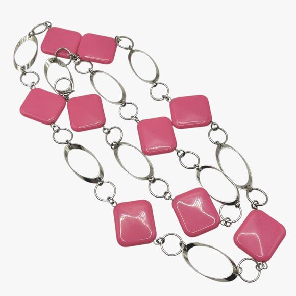 Chunky Pink Acrylic Necklace Silver Tone Rings Square Bead Retro Mod Geometric - Picture 2 of 5